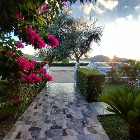 Nili Apartman